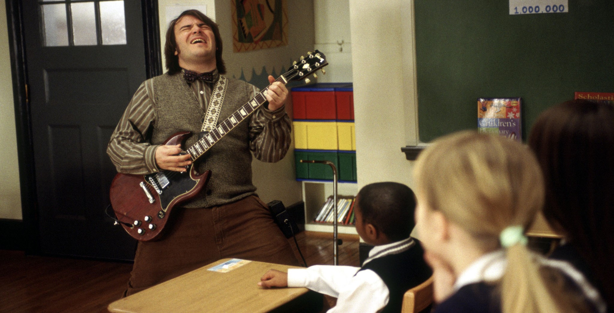 ТЕСТ: угадаете, кто из рок-звезд учил детей в началке?
