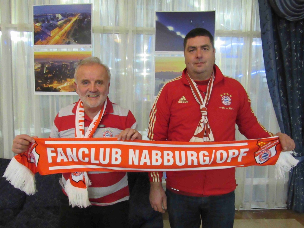 Президент баварского фан-клуба Nabburg/Oberpfalz Бернд Хофманн (слева) и его заместиель Симон Буркхард