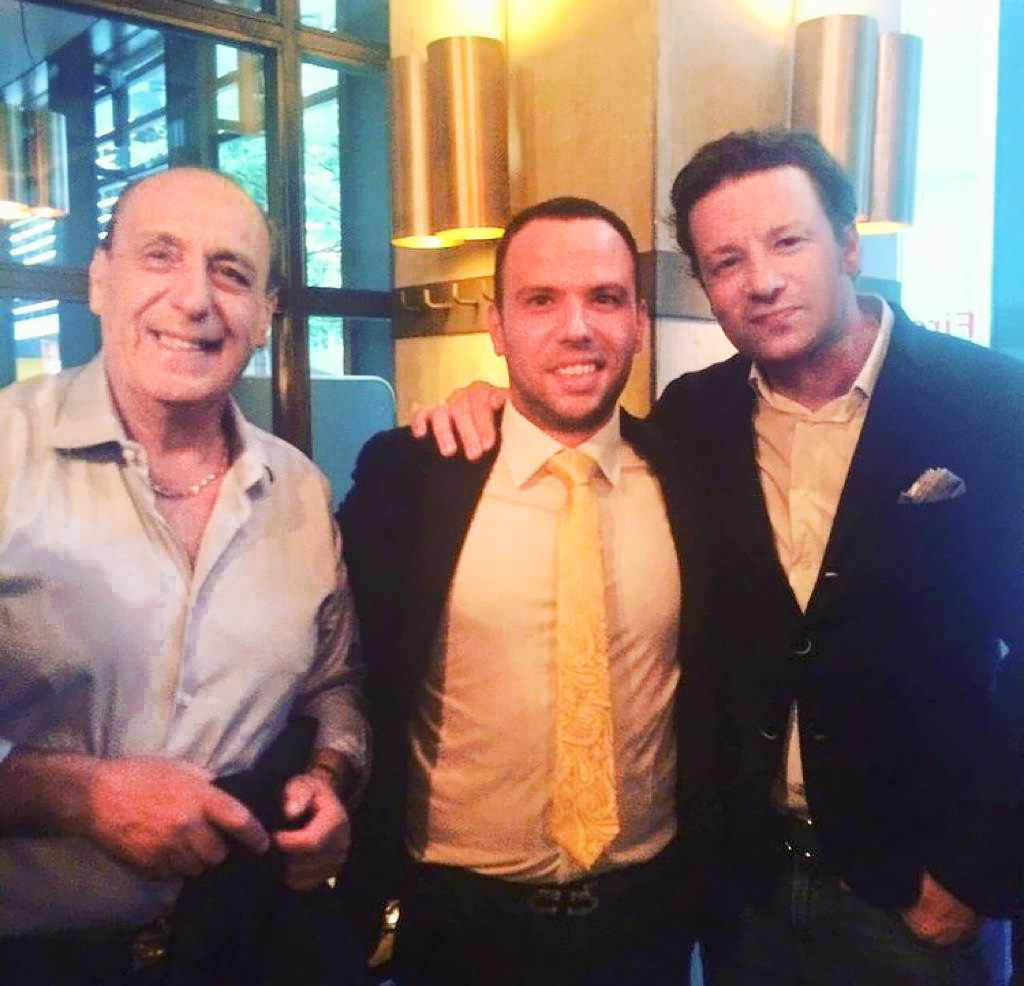 Маттео Лаи с Джейми Оливером (справа) и Дженнаро Контальдо, итальянским поваром и ресторатором.
