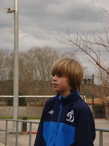 С 6 до 13 лет Глеб играл за «Динамо», ЦСКА и «Локомотив».
