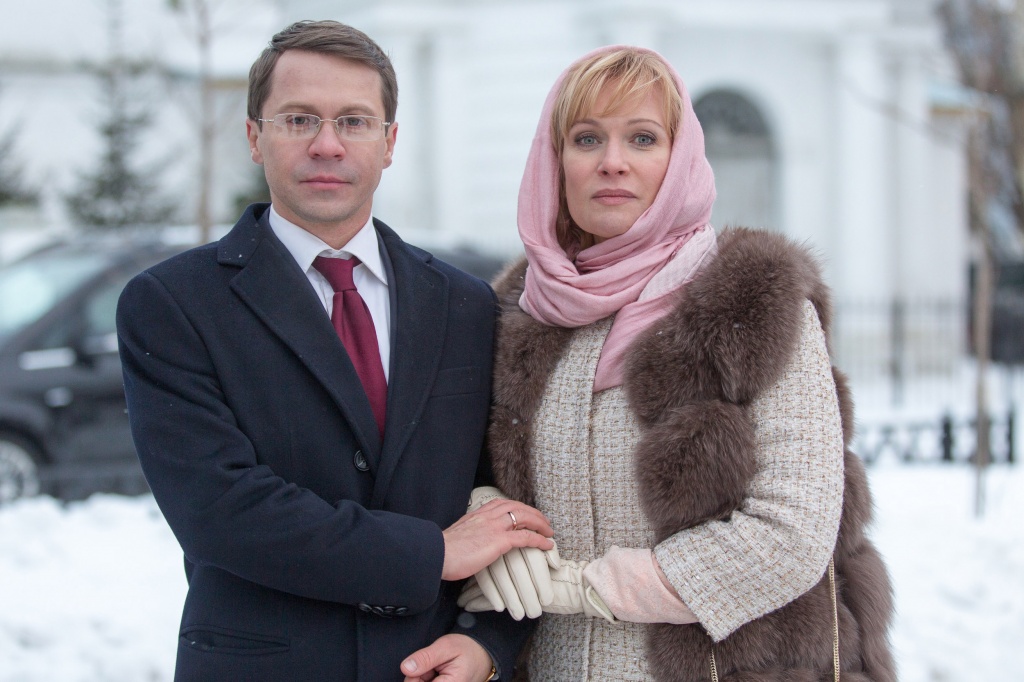 Павел Деревянко со своей киношной супругой Олесей Судзиловской.