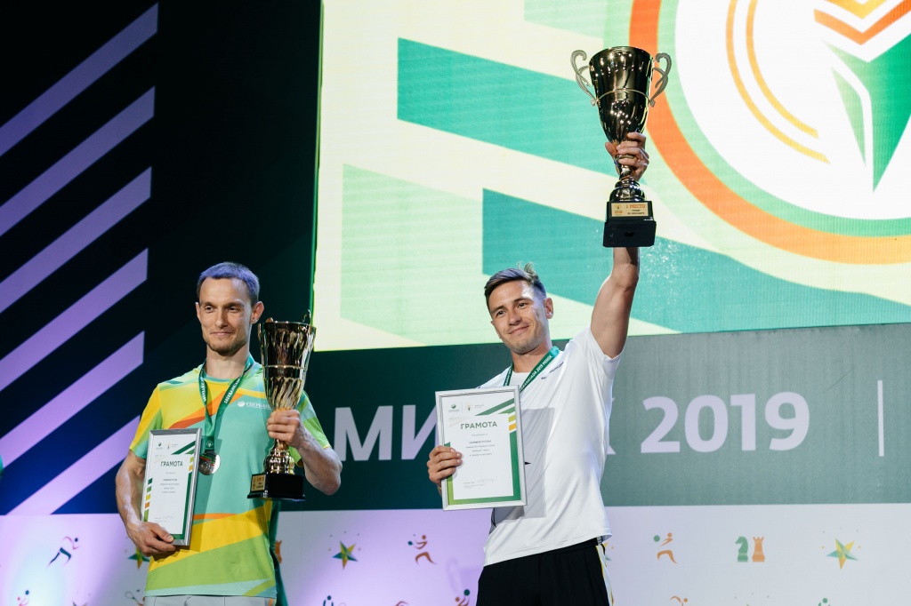 Два года подряд Руслан Салимов становится чемпионом Сбербанкиады по кроссфиту.