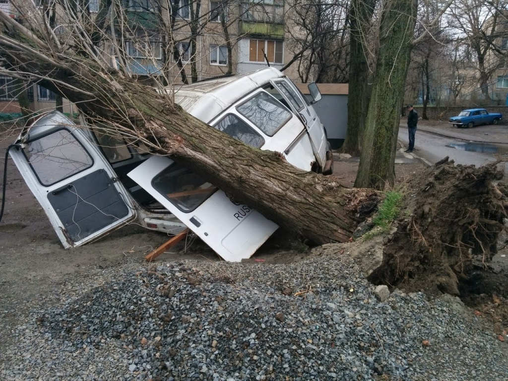 Последствия урагана в Ростове, сентябрь 2014
