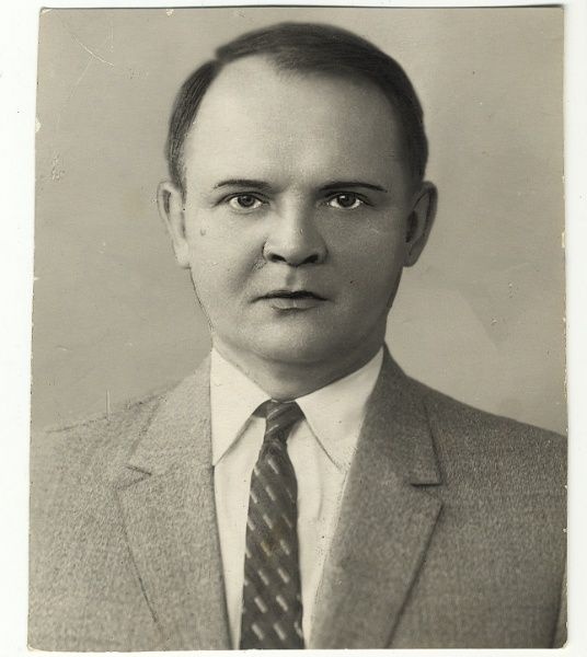 Ю. А. Жданов. Фото начала 1960-х годов.