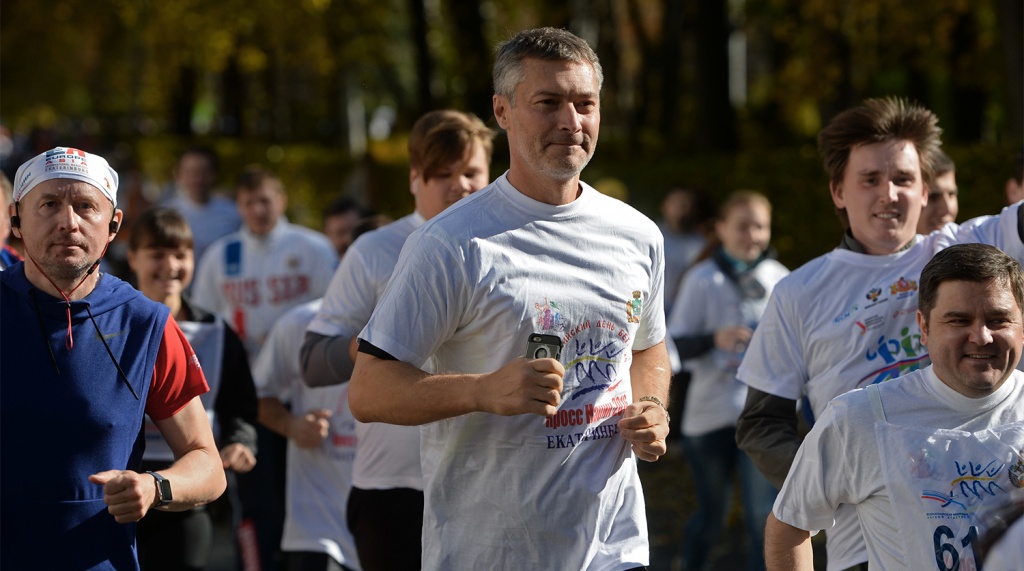 Ройзман на одном из беговых марафонов Екатеринбурга.