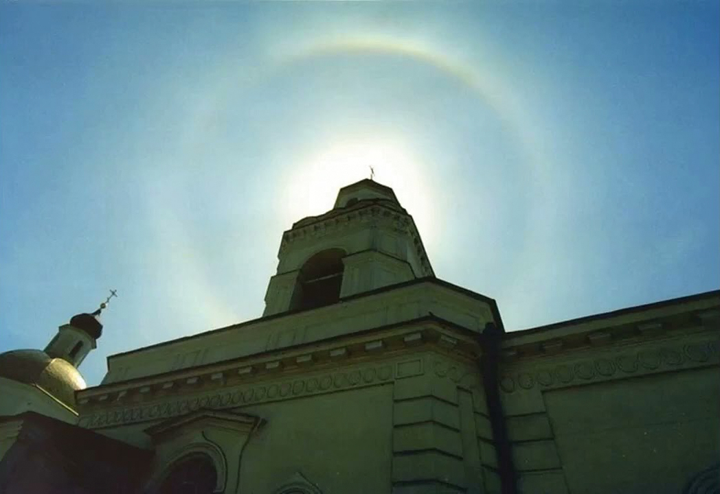 Та самая чудесная радуга над Никольским храмом в день канонизации.