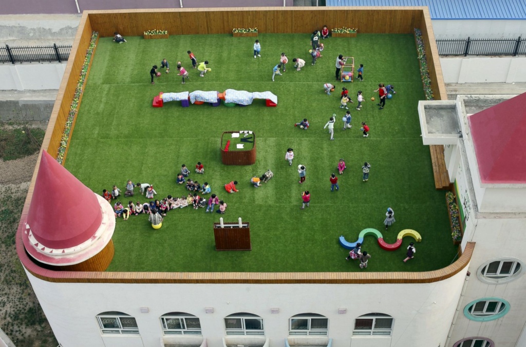 Игровая площадка детского сада в китайском Чжэнчжоу.