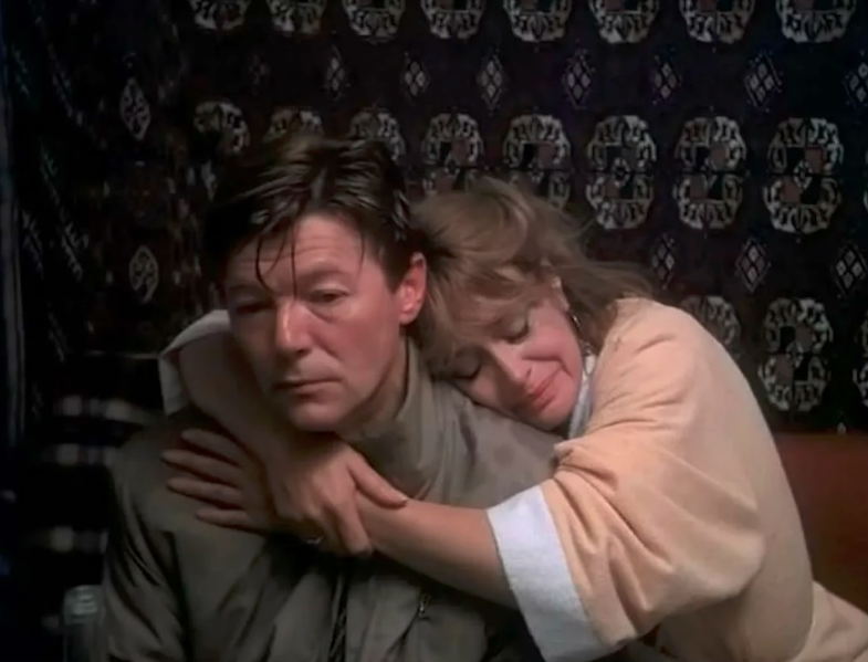 Кадр из фильма «Ты у меня одна», реж. Дмитрий Астрахан, 1993 год.