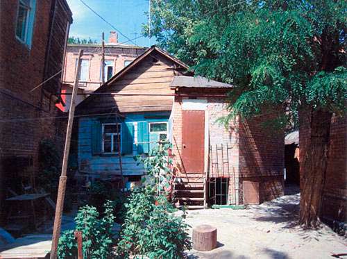 В Ростове Солженицын болел за «Сельмаш», а на Большую Садовую ходил учиться флирту